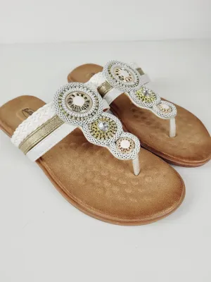 BELLA SIBA ITALIA GOLD/WHITE SANDALS LADIES SIZE 37 EUC