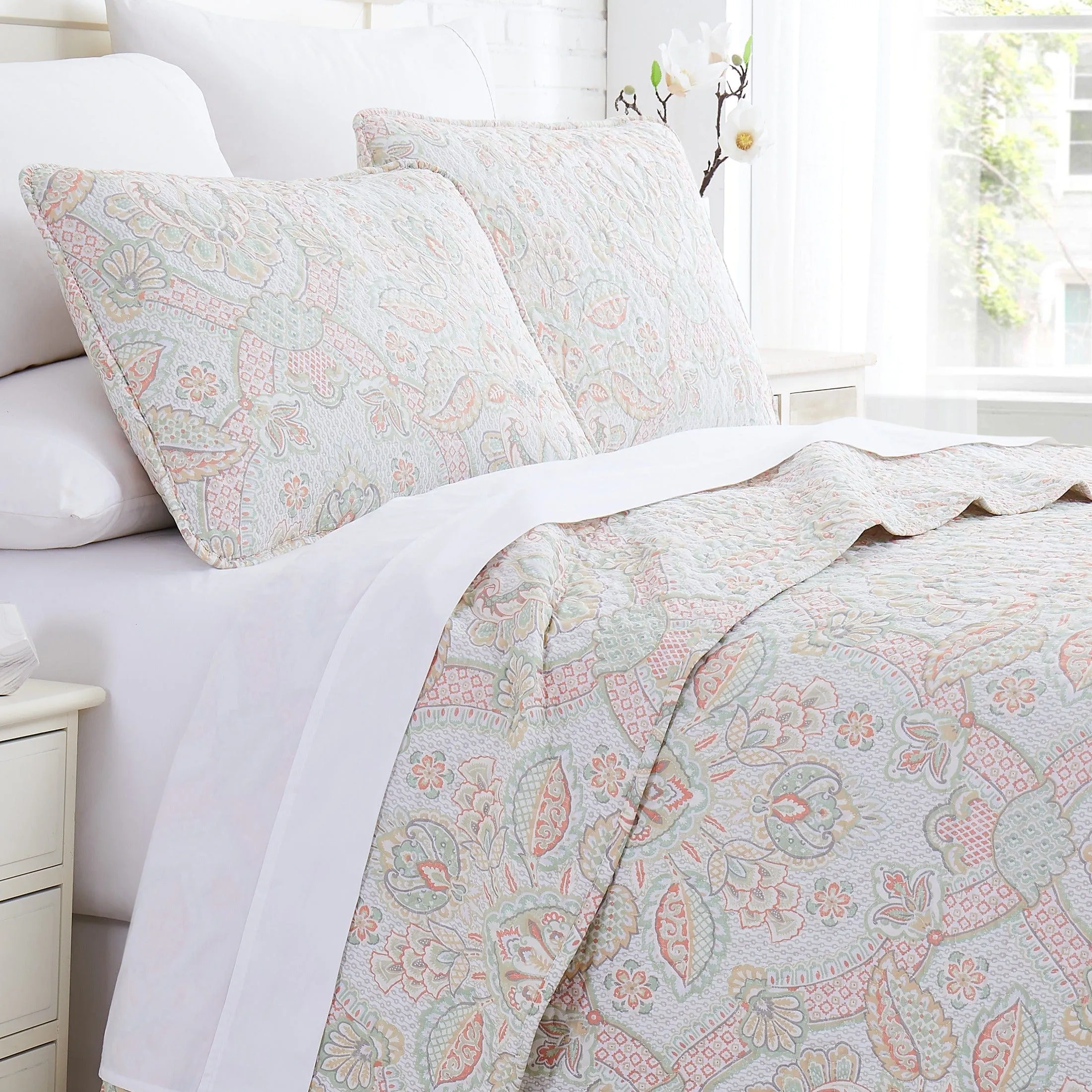 Enchantment Quilt Set