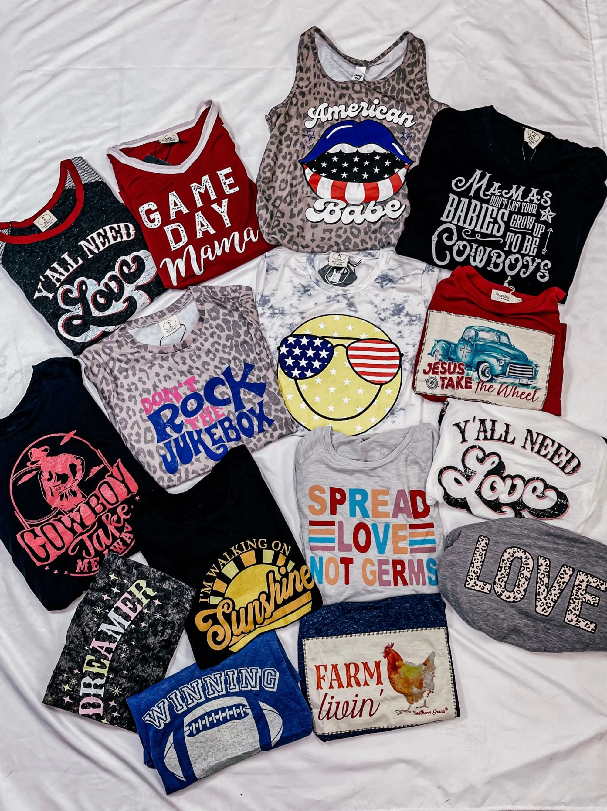 GGB - Graphic Tee Daisy Rae Grab Bag 25pcs For $50