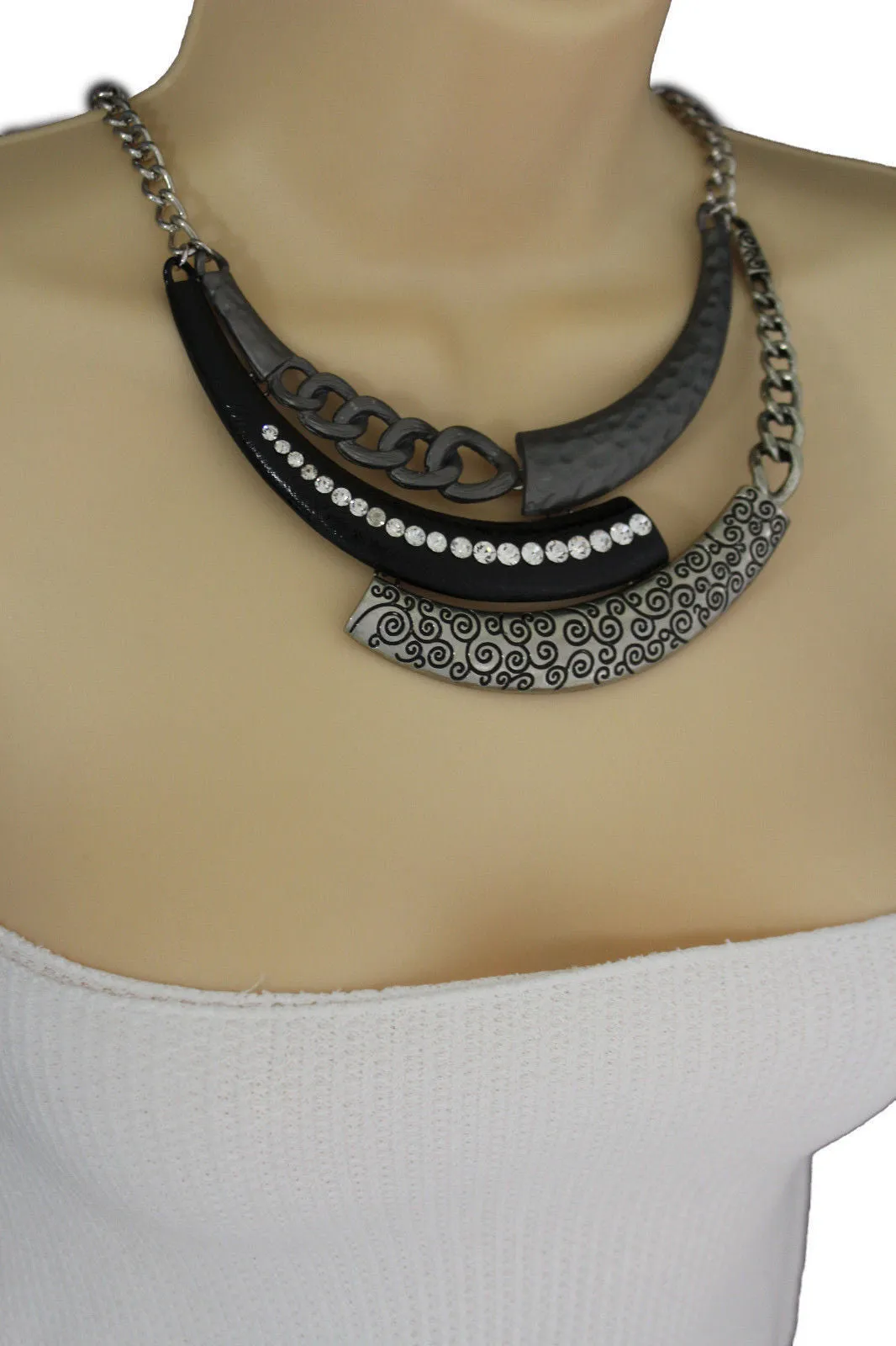 Gold Black Or Silver Black Metal Plate Half Moon Necklace Chains   Earrings Set