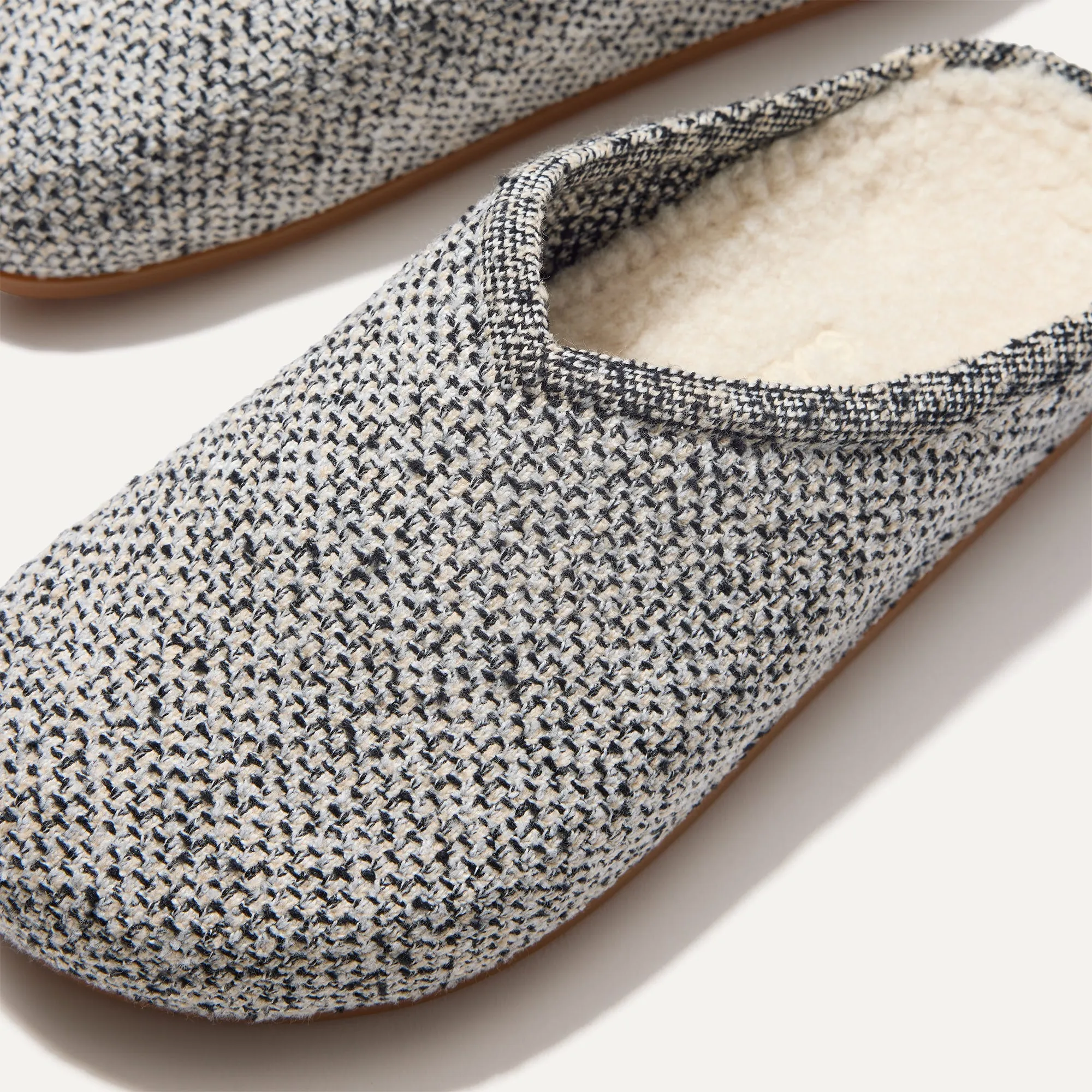 The Cozy Clog - Cookies and Cream Bouclé