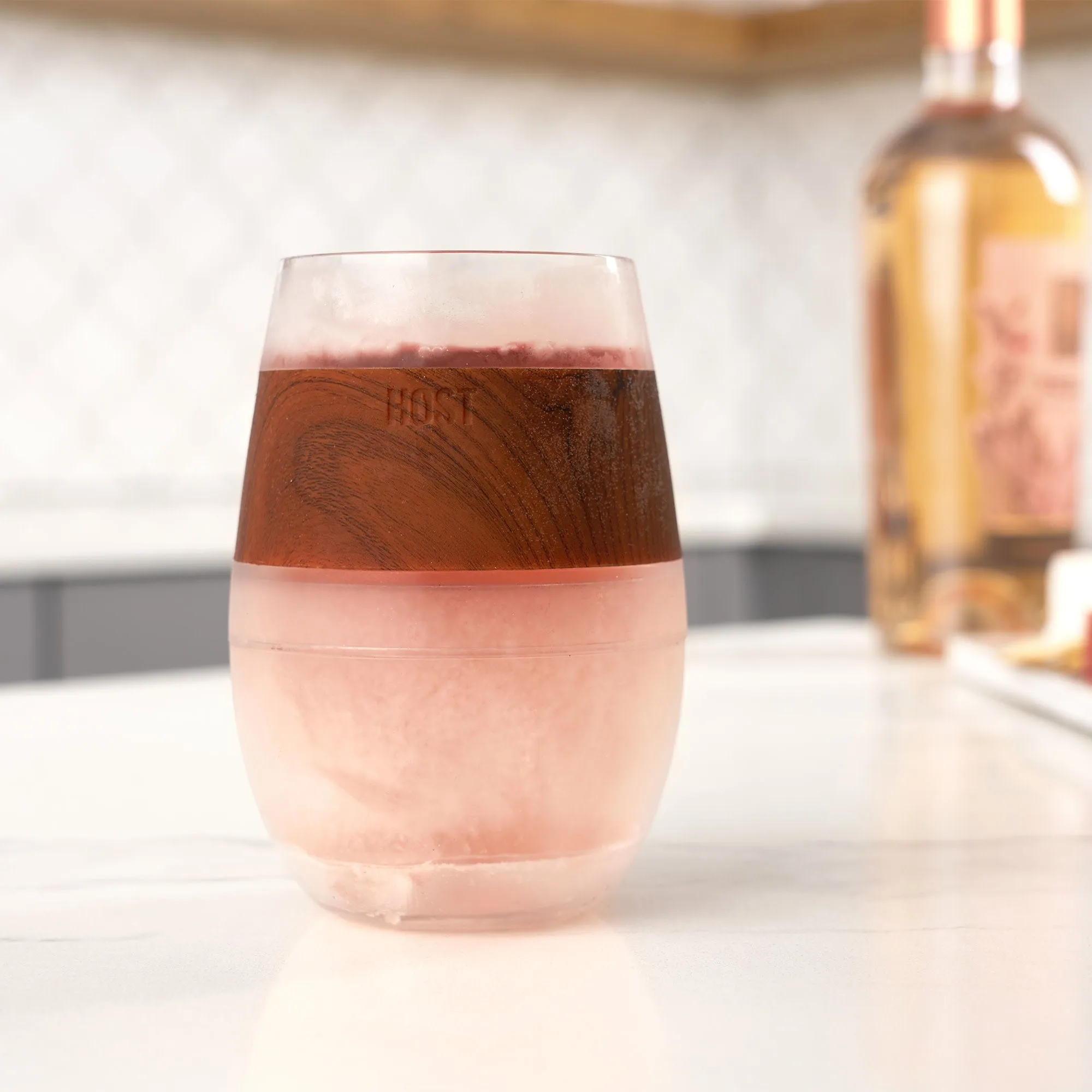 Wine FREEZE™ Cooling Cup in Wood